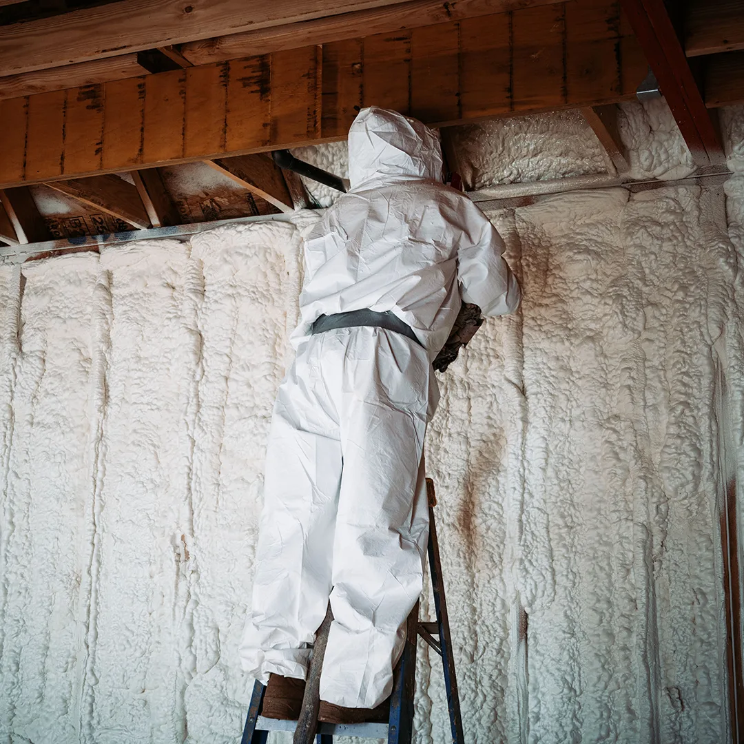 Izolacja ścian pianką PUR